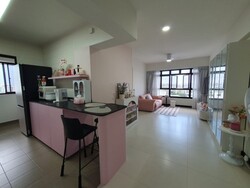 Blk 869A Tampines Greenwood (Tampines), HDB 3 Rooms #528082891
